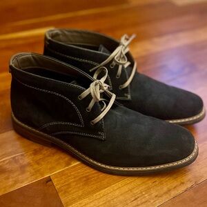 Men’s Johnston & Murphy Blue Suede Chukka Boot LIKE NEW